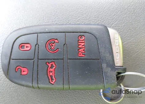 2013 Dodge Charger Sxt z USA, uszkodzony, nr VIN 2C3CDXHG8DH526782